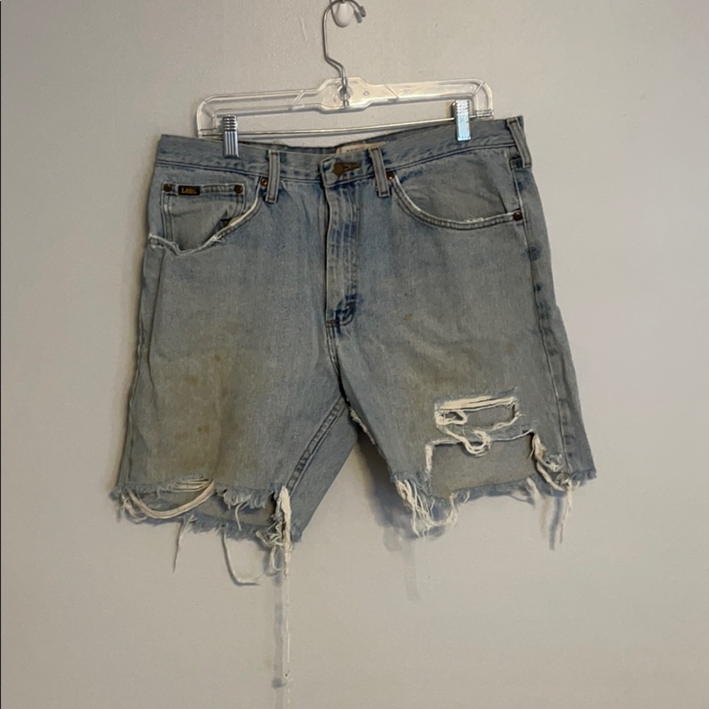 Men’s Lee cut off shorts
